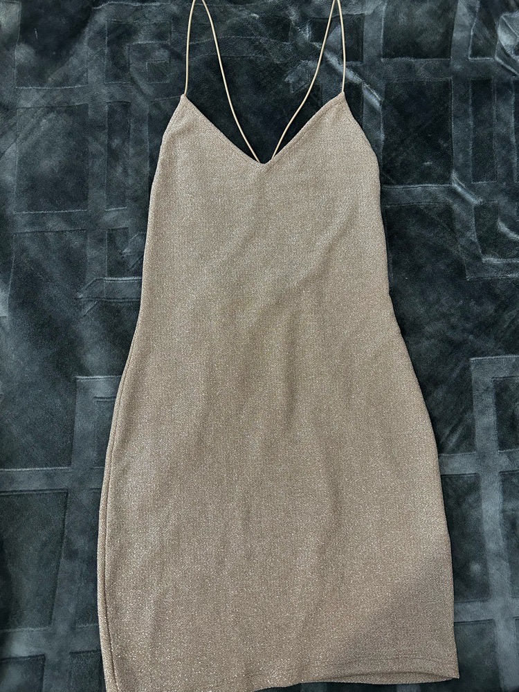 Robe h&m jamais porte