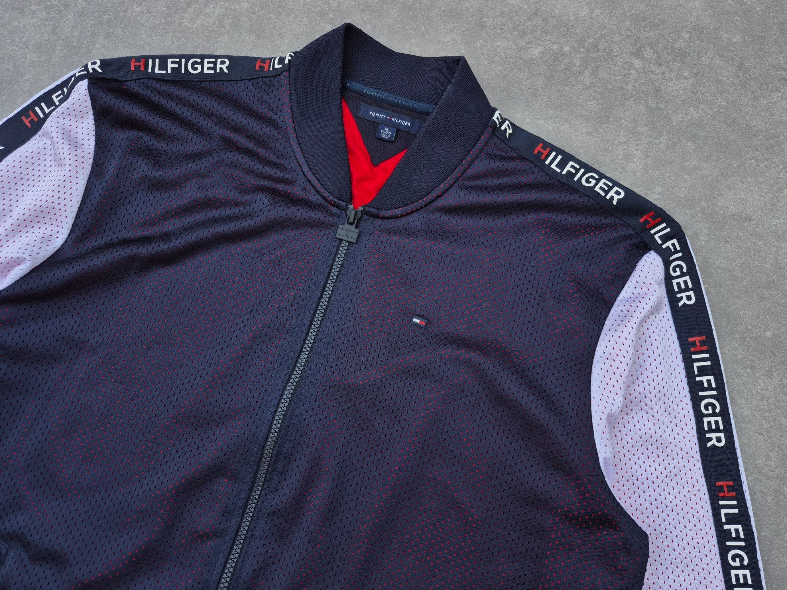 Tommy taille XL/TG neufff