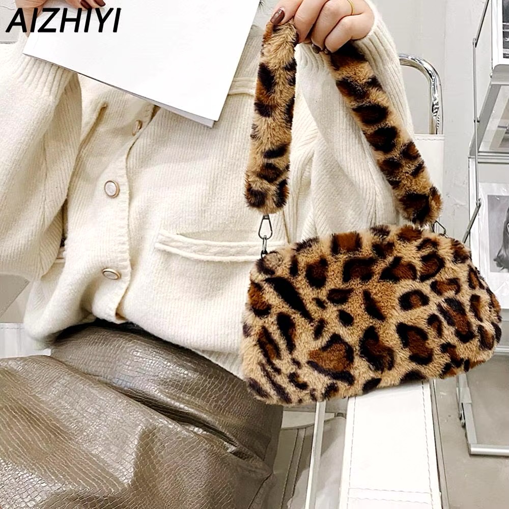 sac f&f fourrure tigre jamais porter