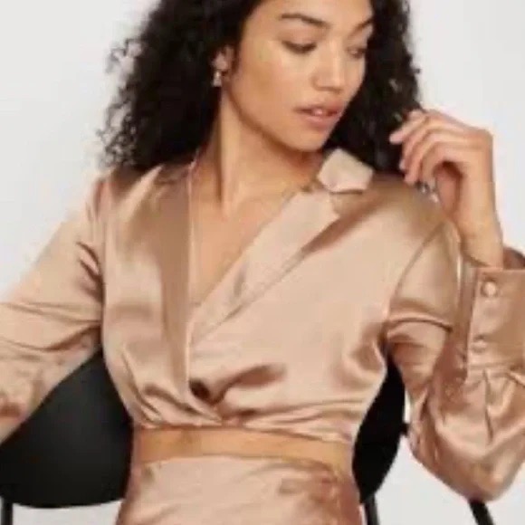 Chemise satinée beige taille S 38