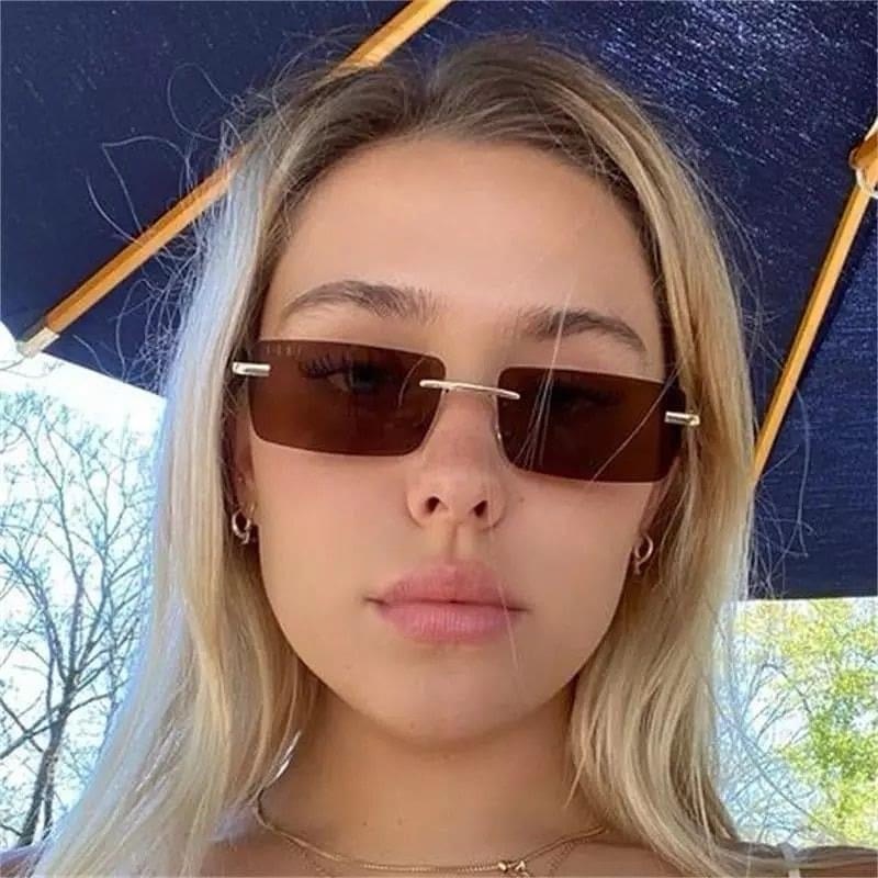 Lunette solaire marron jamais portée