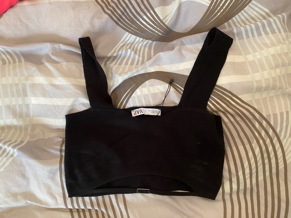 top zara taille S jamais porter en viscose 