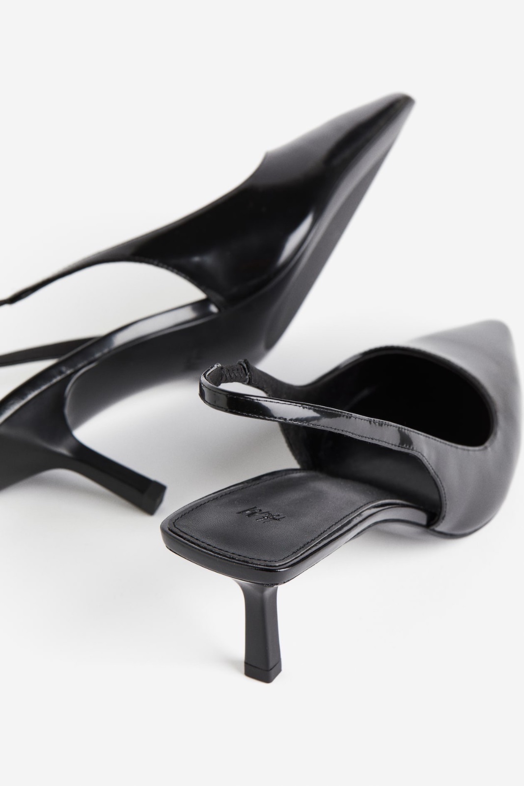 Escarpins slingback noirs H&M à bout pointu sont une paire minimaliste et tendance pointure 39