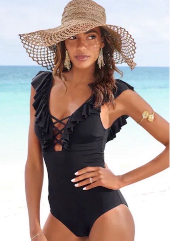 Maillot noir taille 40/42 jamais portée