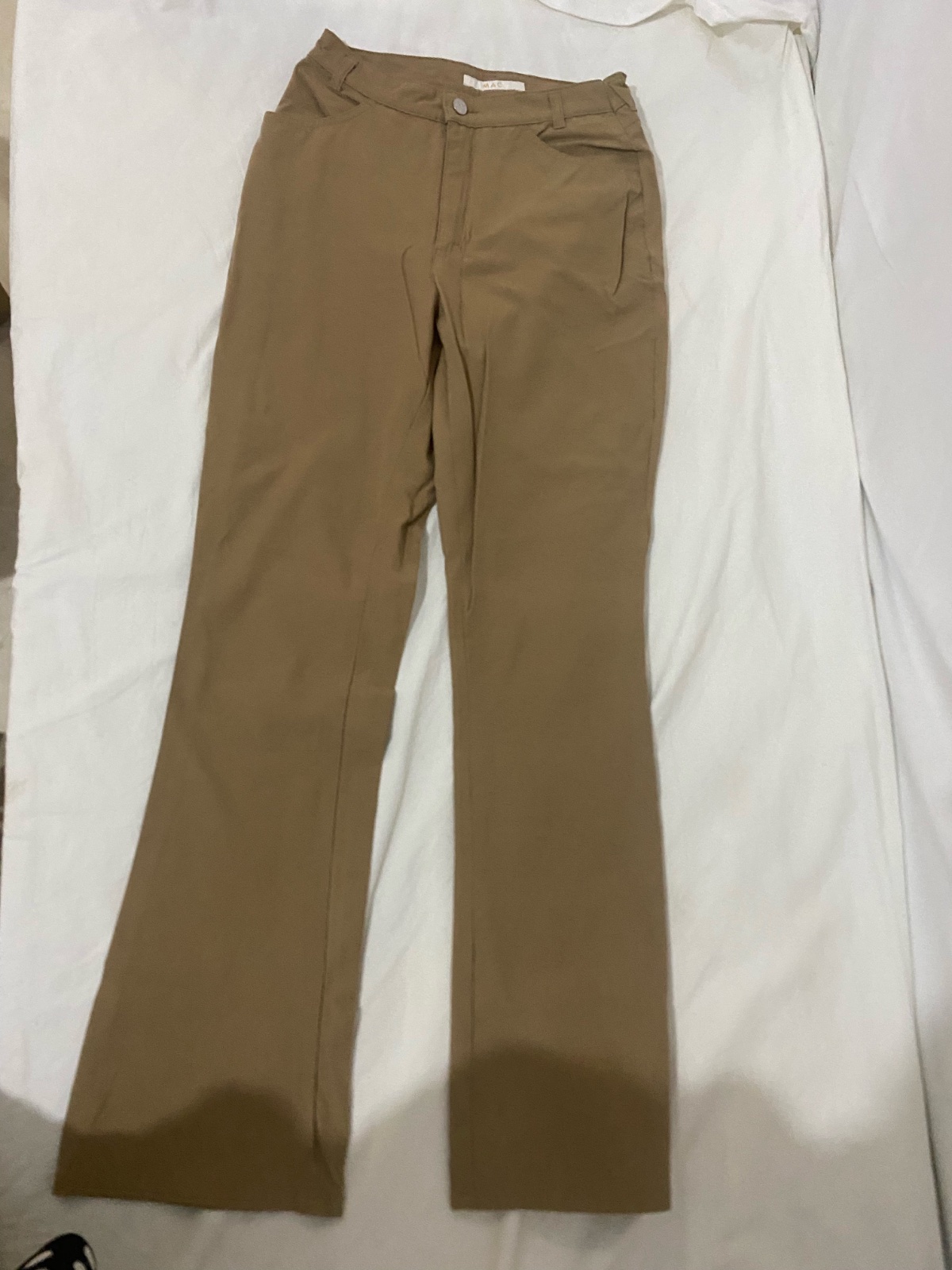Pontallon en kaki patte éléphant
