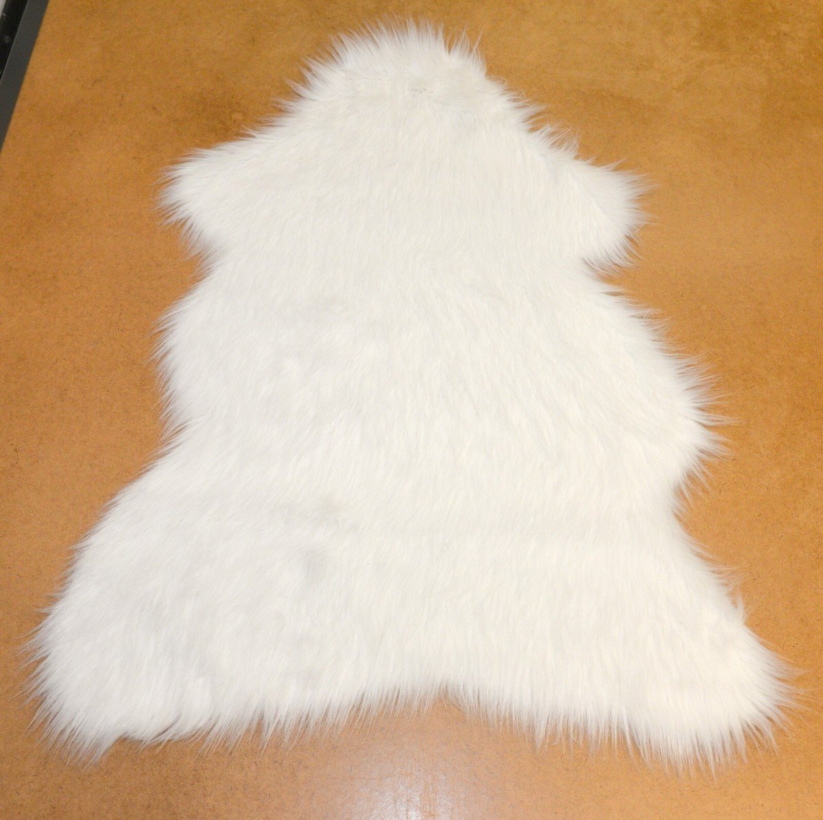 Tapis fourrure  3 pts