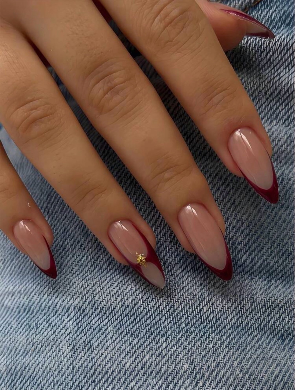 Press on nails