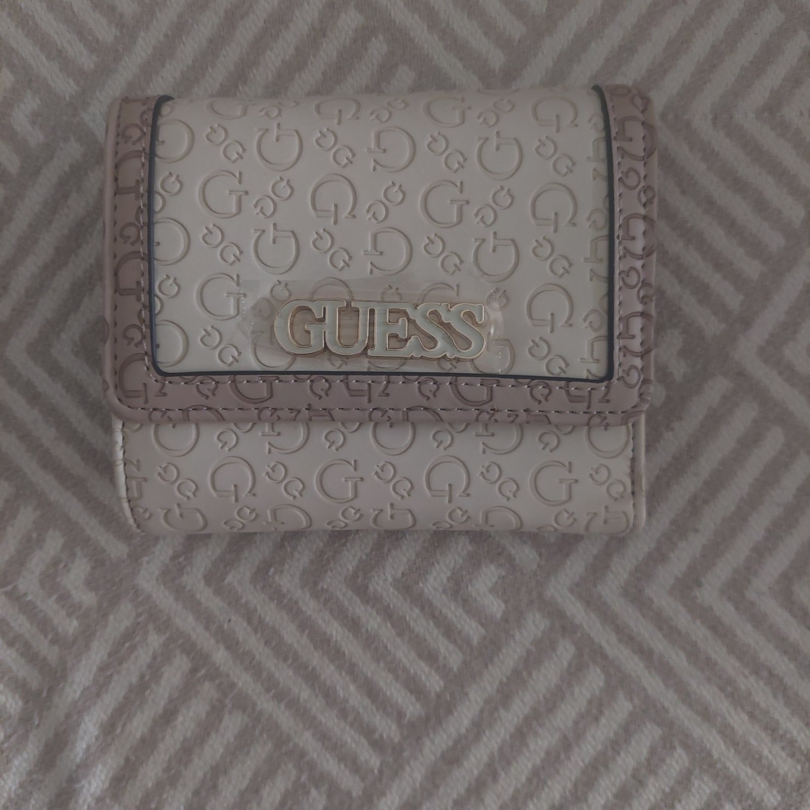 Portefeuille Guess beige
