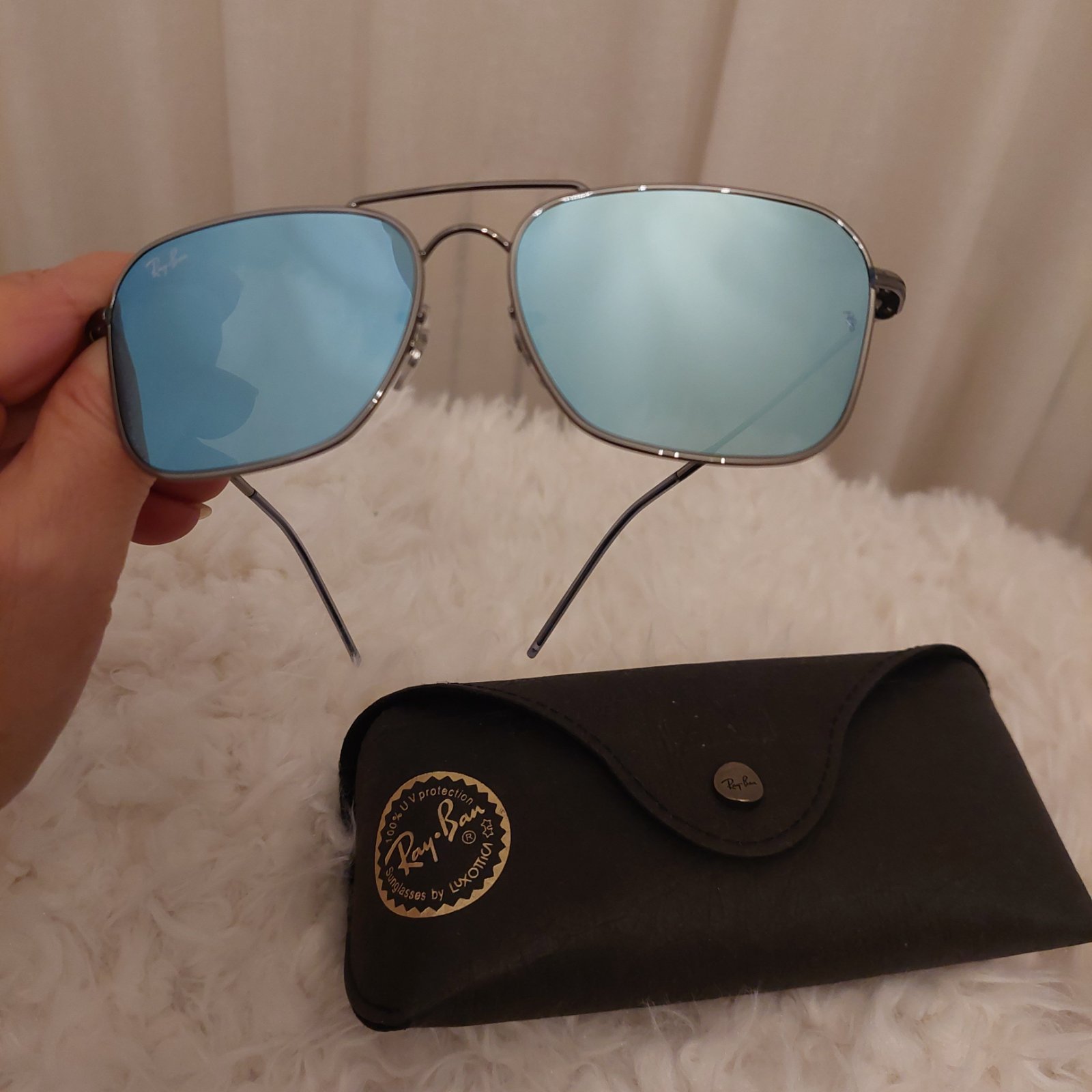 Lunettes ray ban neuves