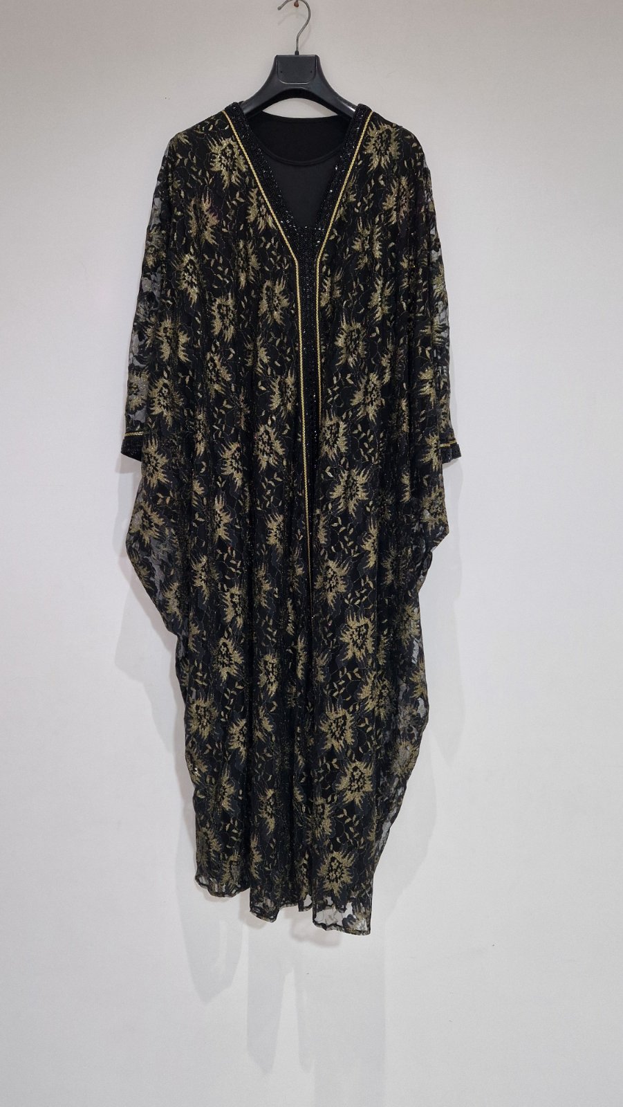 Koftan en noir et doré + robe noir