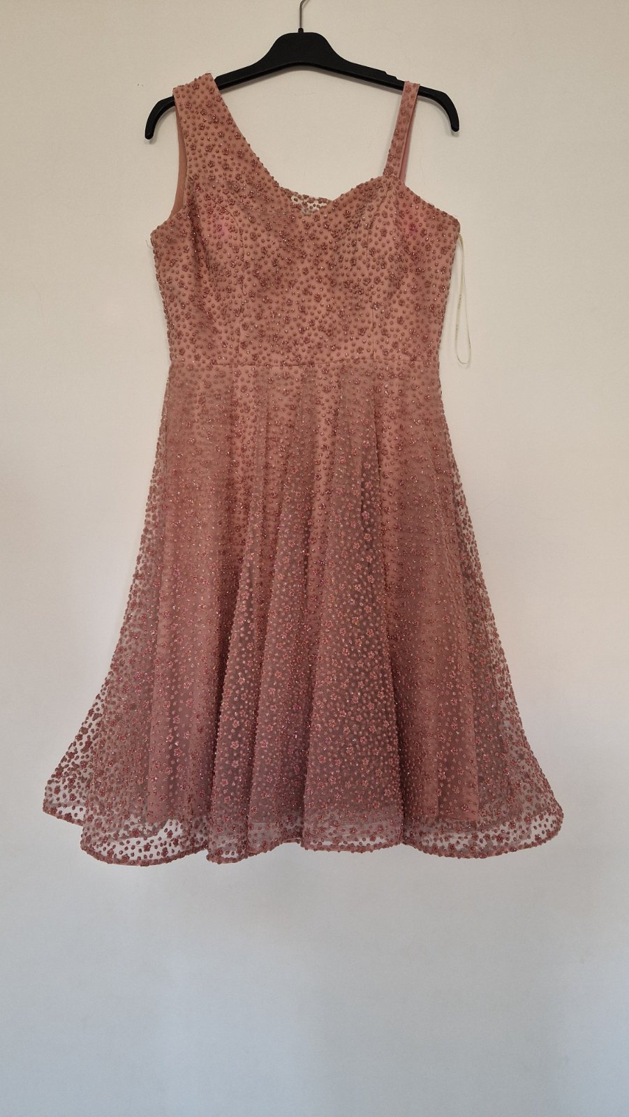 PROMOS DU JOUR au lieu de 300d ! Robe rose soirée ! 🌸