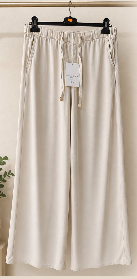 Pontalon beige très tendance