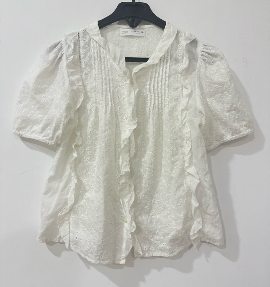 Chemise zara broderie anglaise