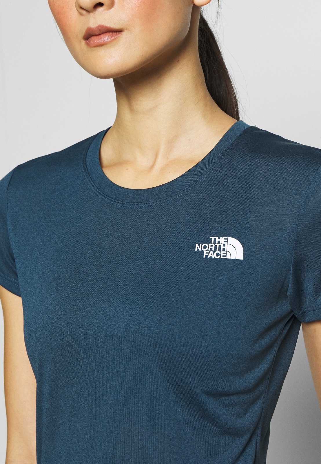 Pull the north face 
