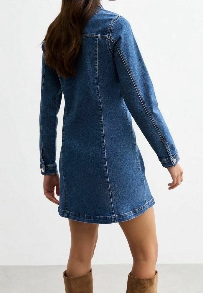 Denim dress 🫠🤍