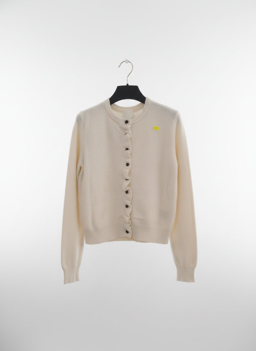 Pull importé disponible 