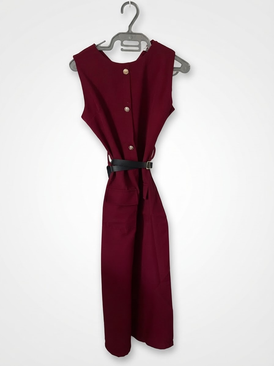 Robe classe et neuve jamais portee