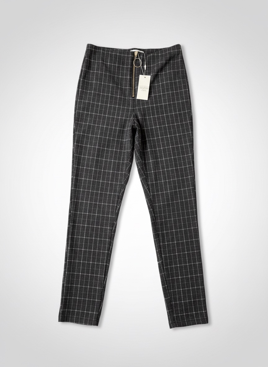 Pantalon avec etiquette