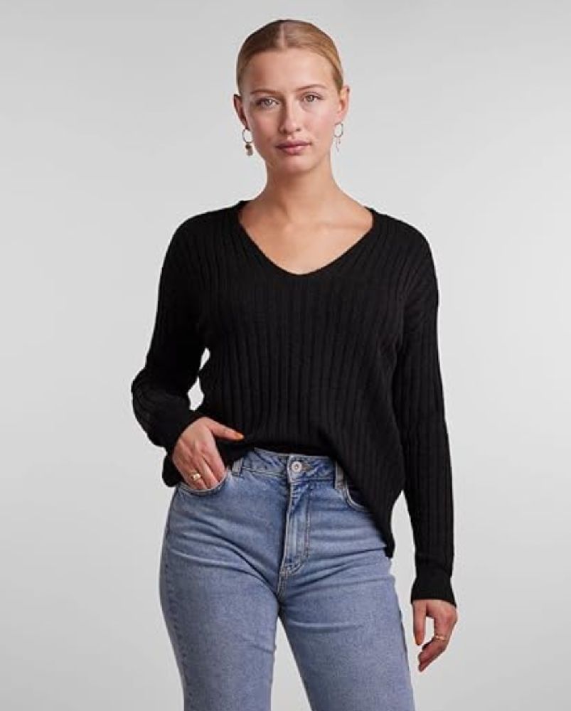 Pull noir 