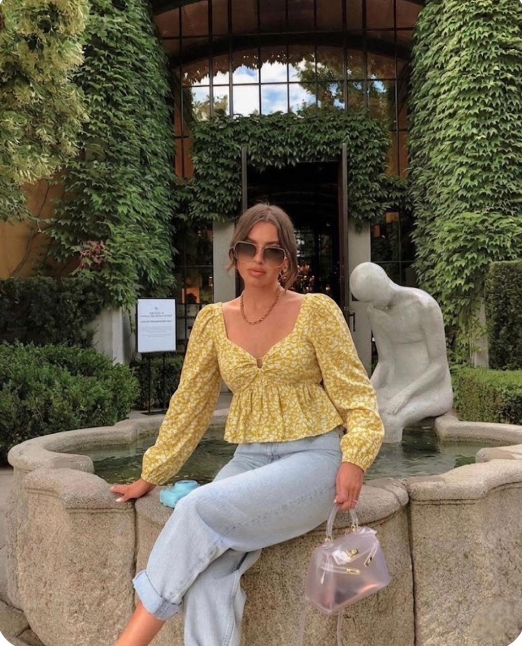 Crop top fleurie 💛✨ 