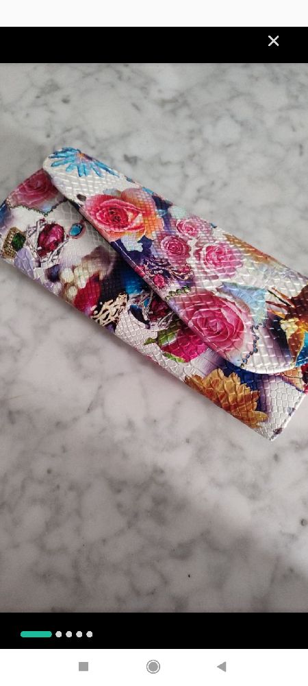 pochette neuve made in Turquie 