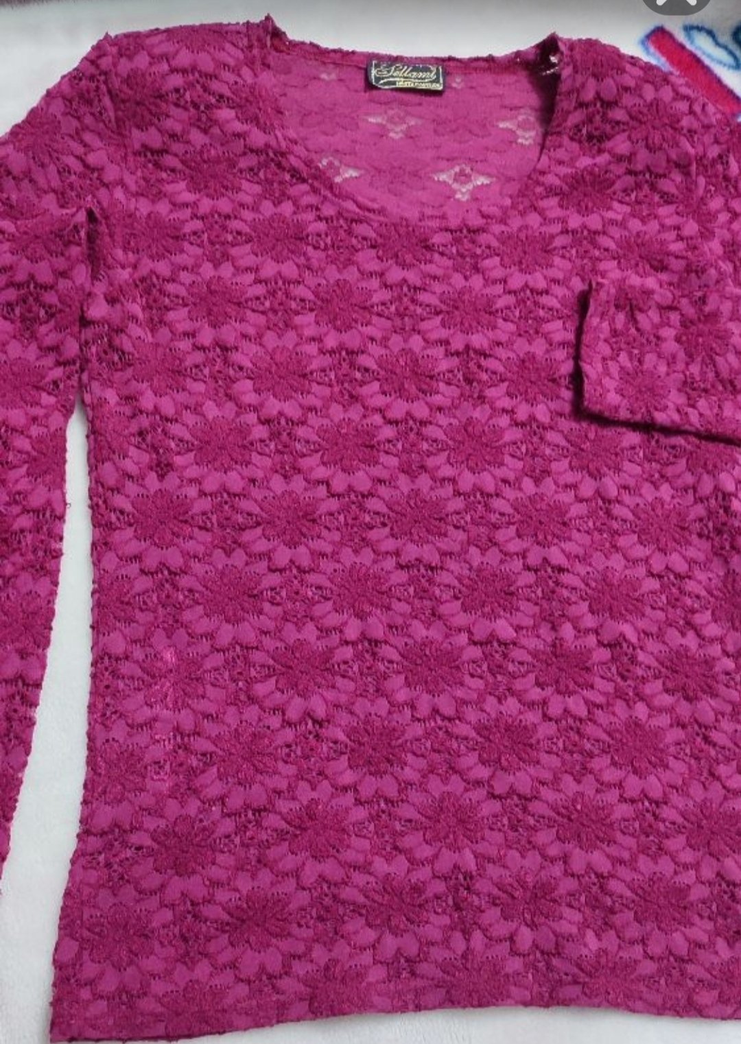 Pull en guipure 