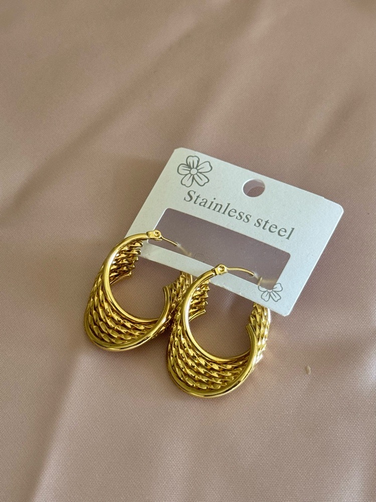 ✨ Boucles d’oreilles dorées – Acier inoxydable (Tendance 2026) ✨
