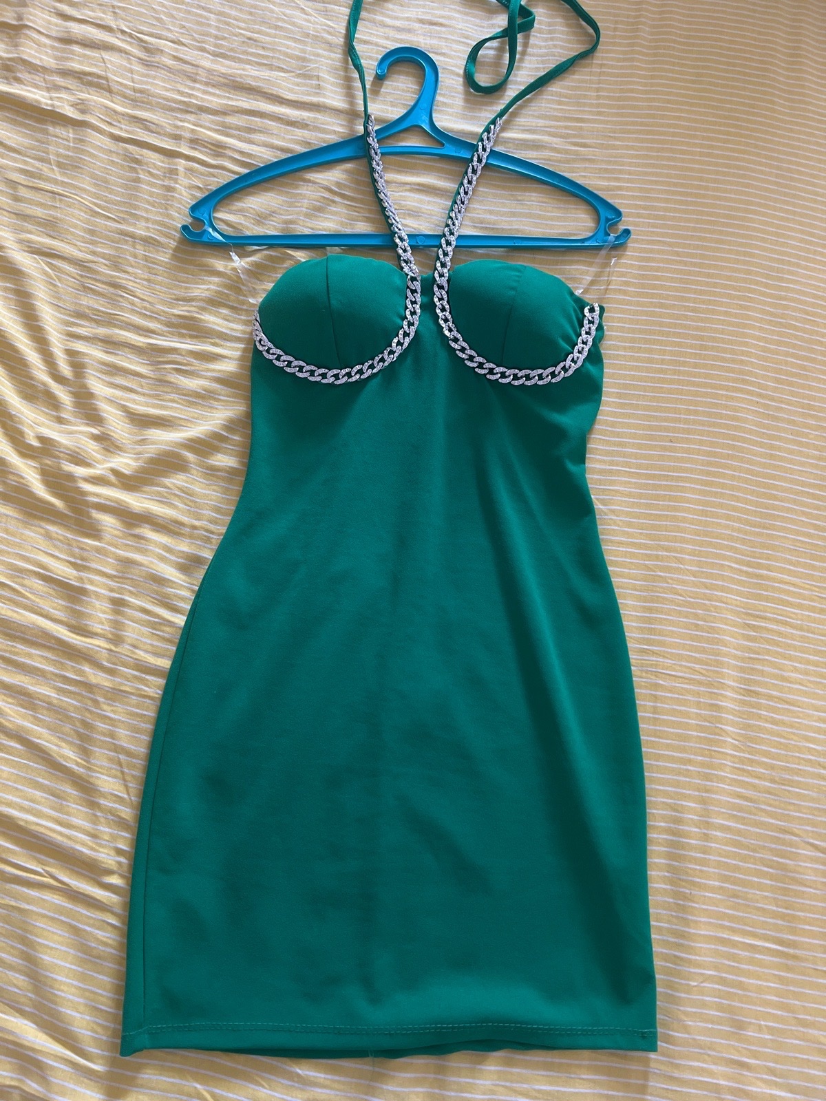 Petite robe verte