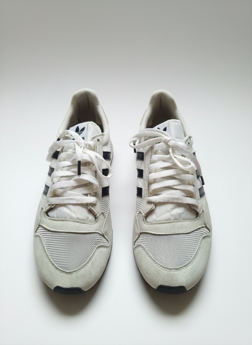 Baskets adidas authentique 46