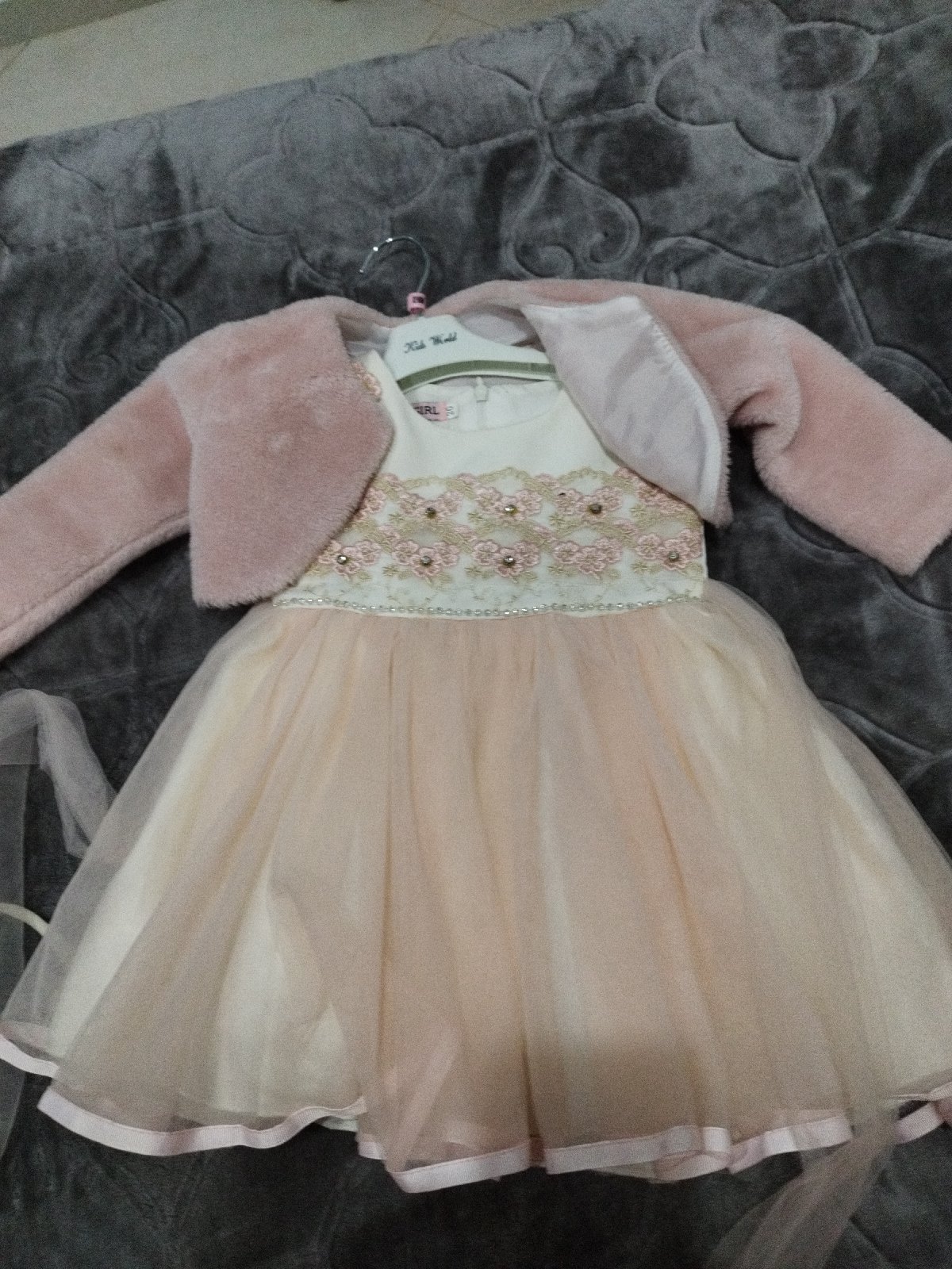 Belle robe 18_24 mois