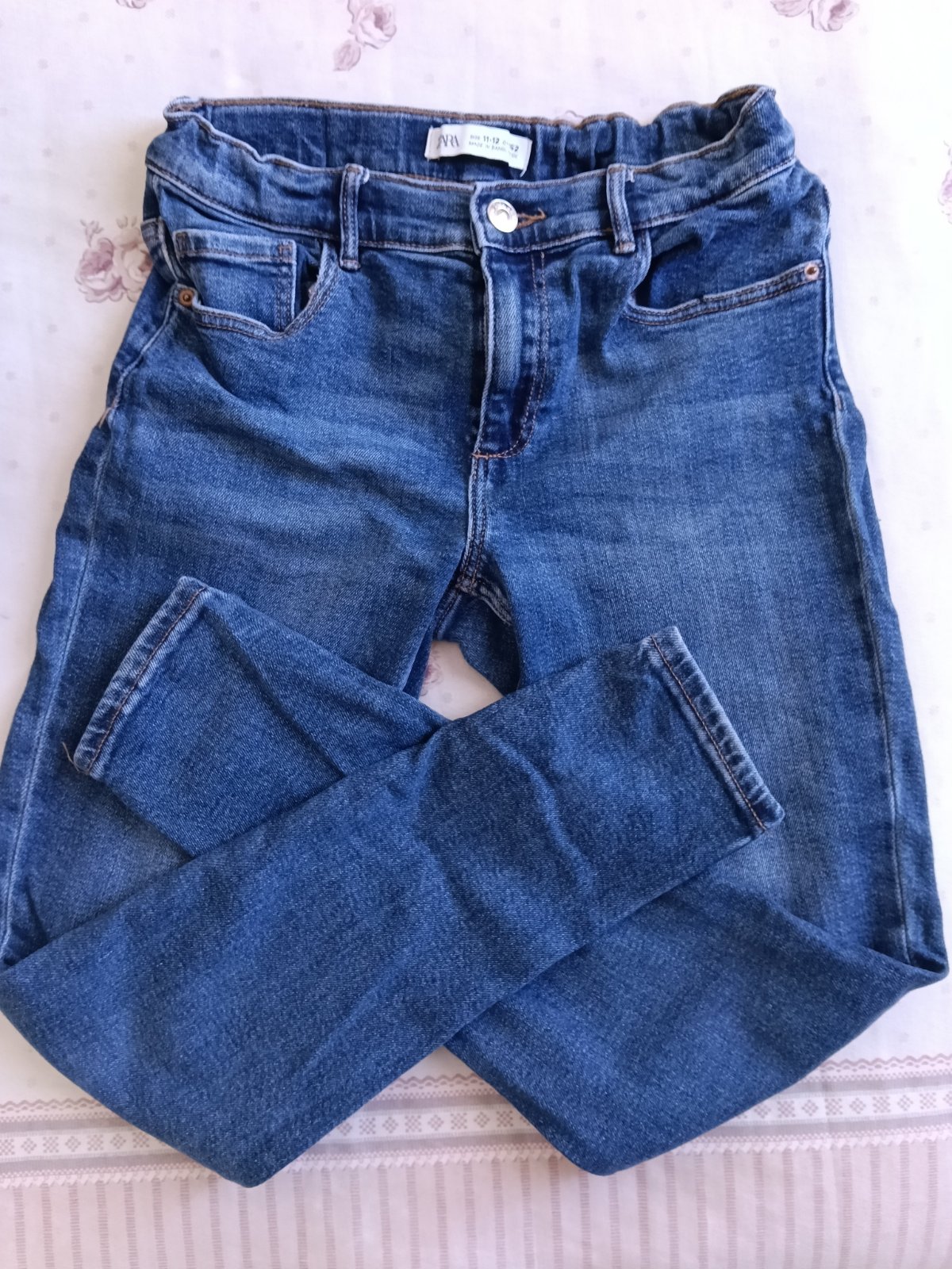 Pantalon djean ZARA 