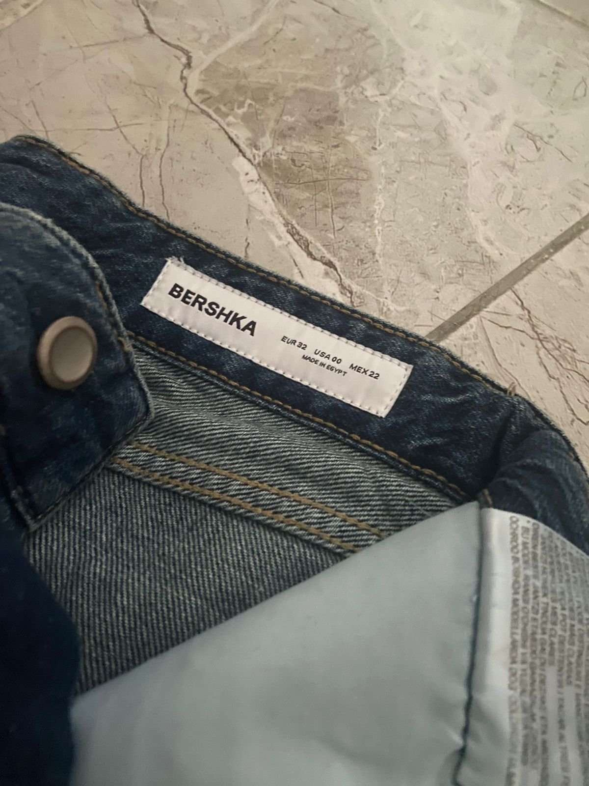 Jeans 👖👖👖👖 taille s très joli 