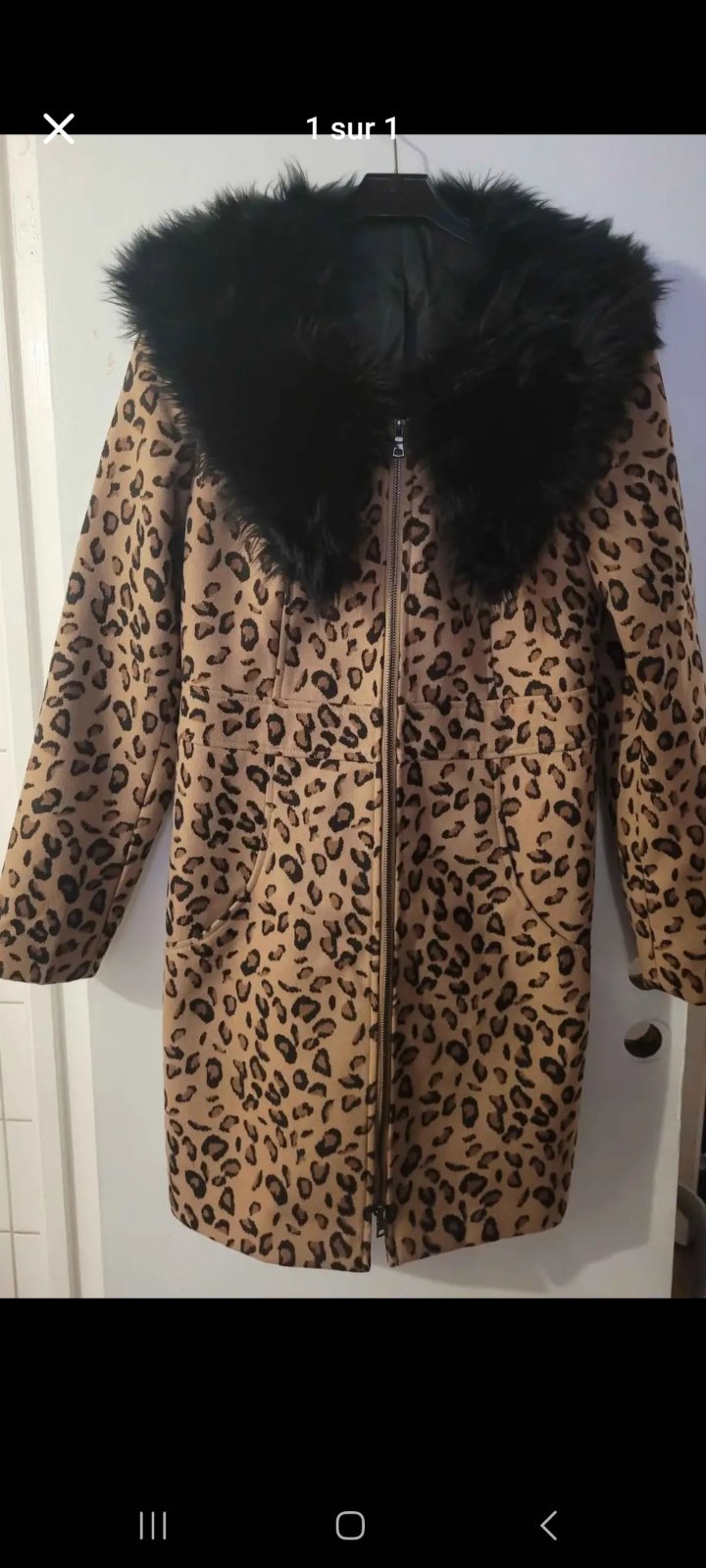 Manteau  leopard en tres bon etat taille 36