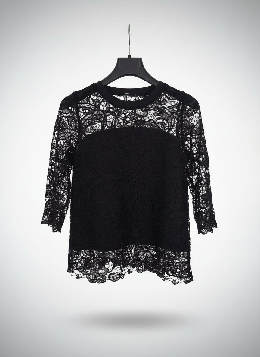 Haut en broderie