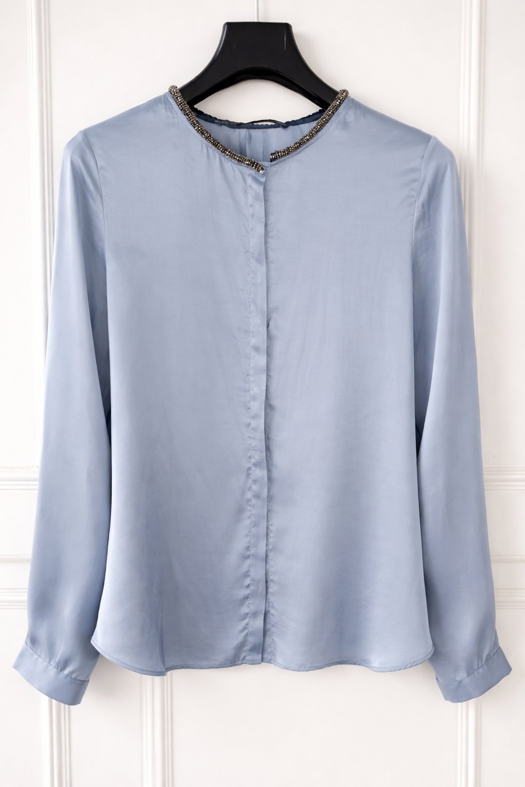 Chemise  satiné zara tlabes la taille 38 40 en bon etat
