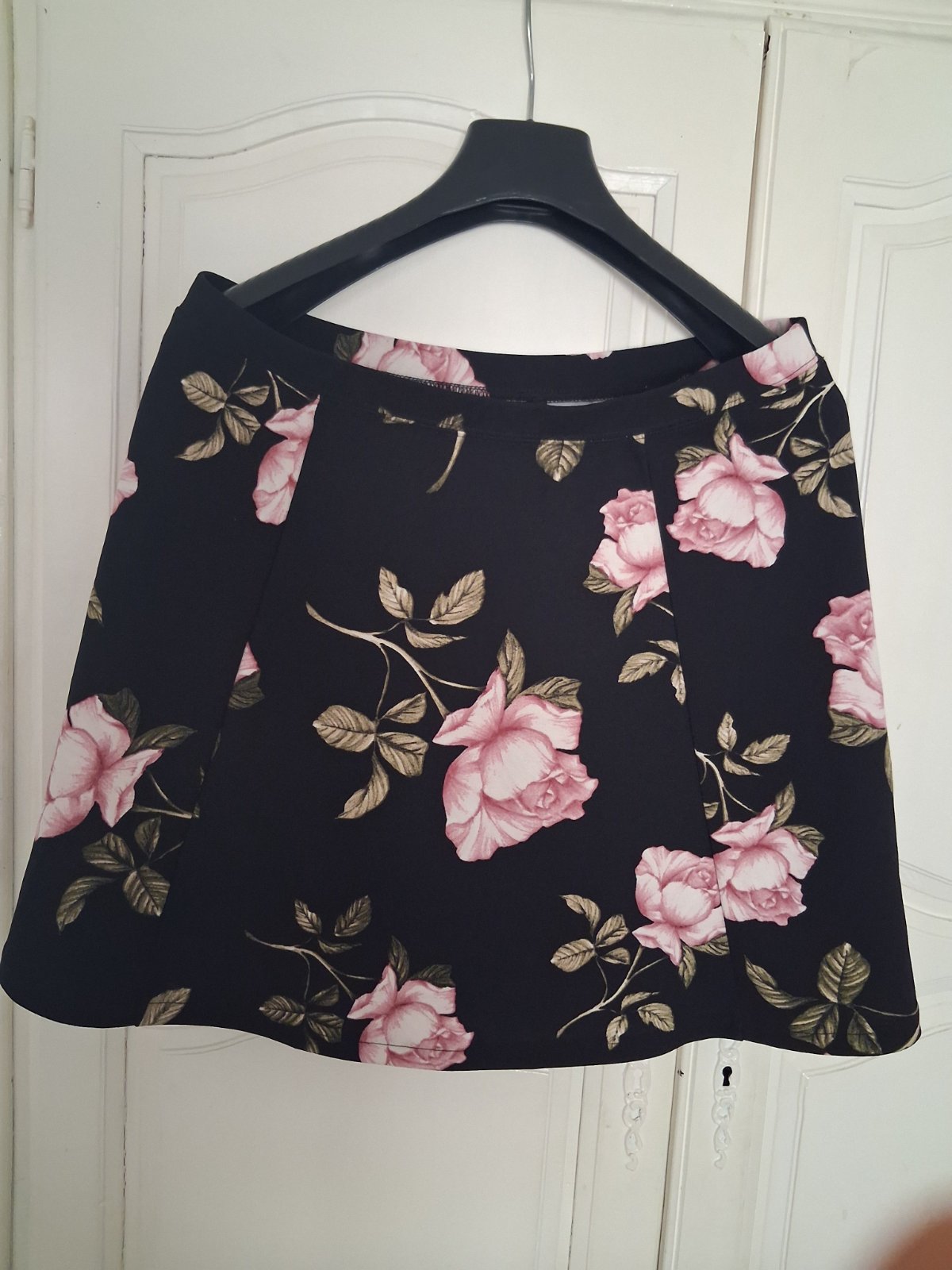 Jupe fleuri taille 40