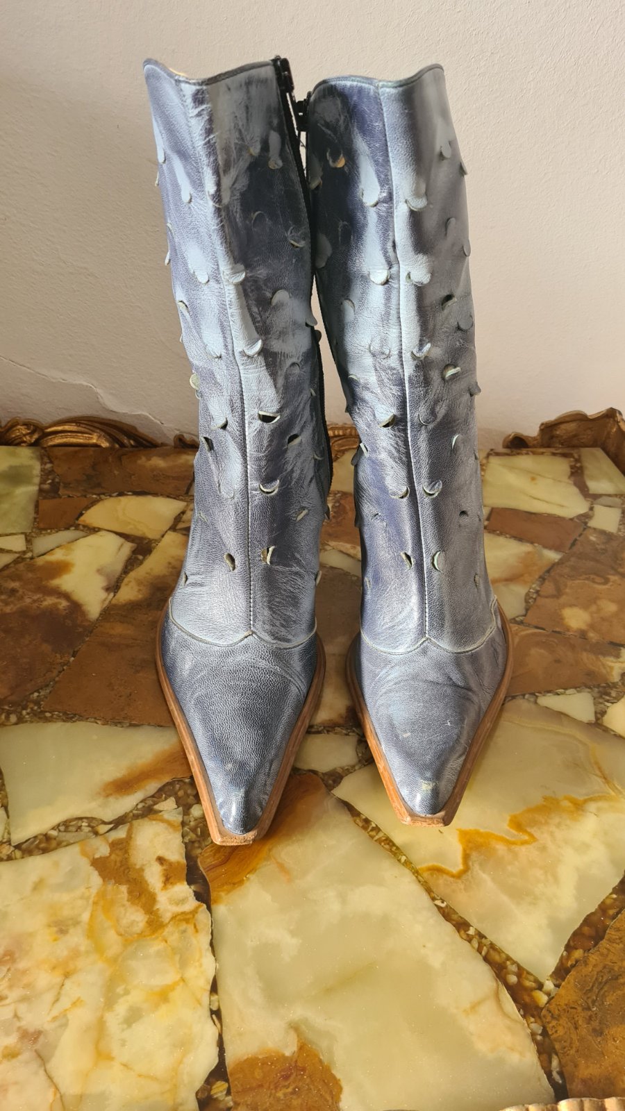 Bottines italiennes handmade en vrai cuir pointures 38