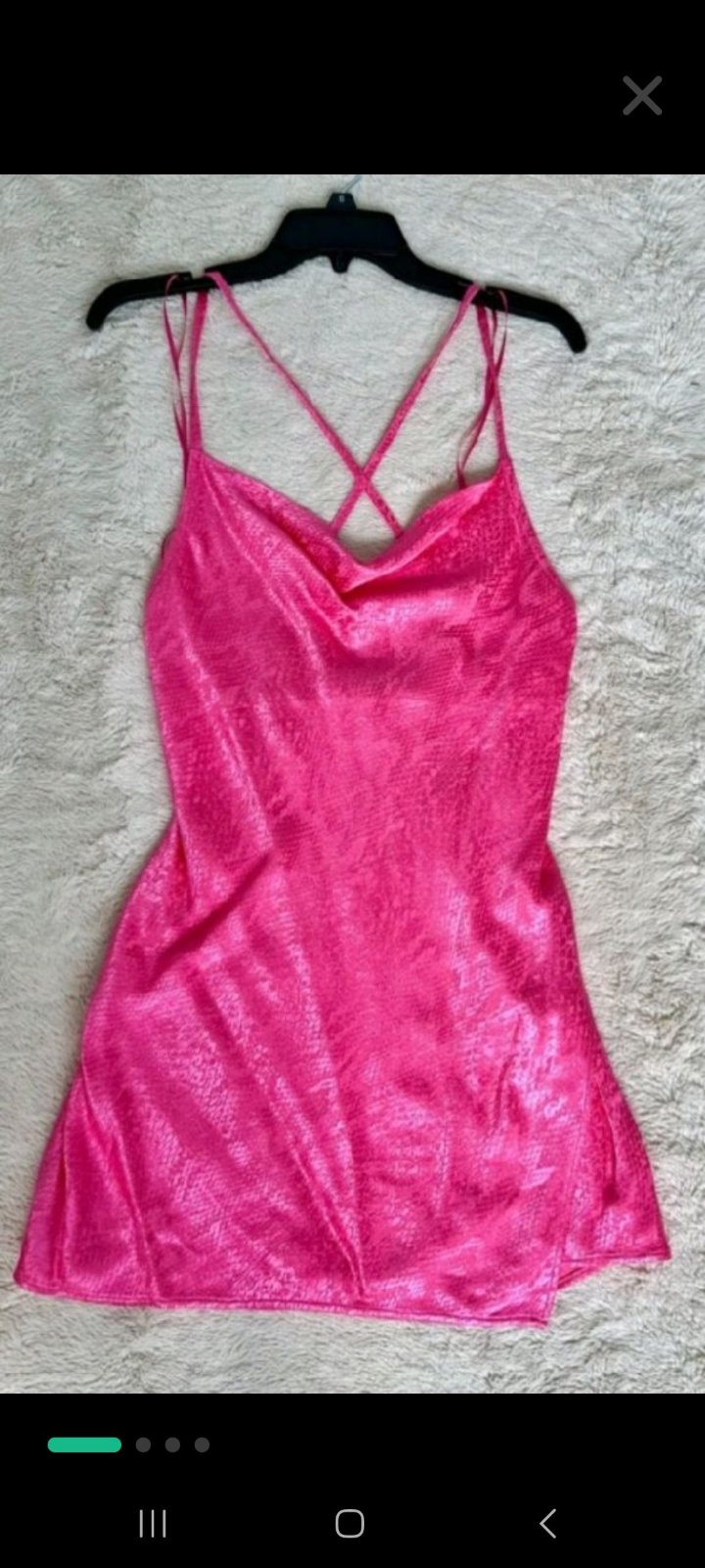 Mini robe zara taille l en bon etat