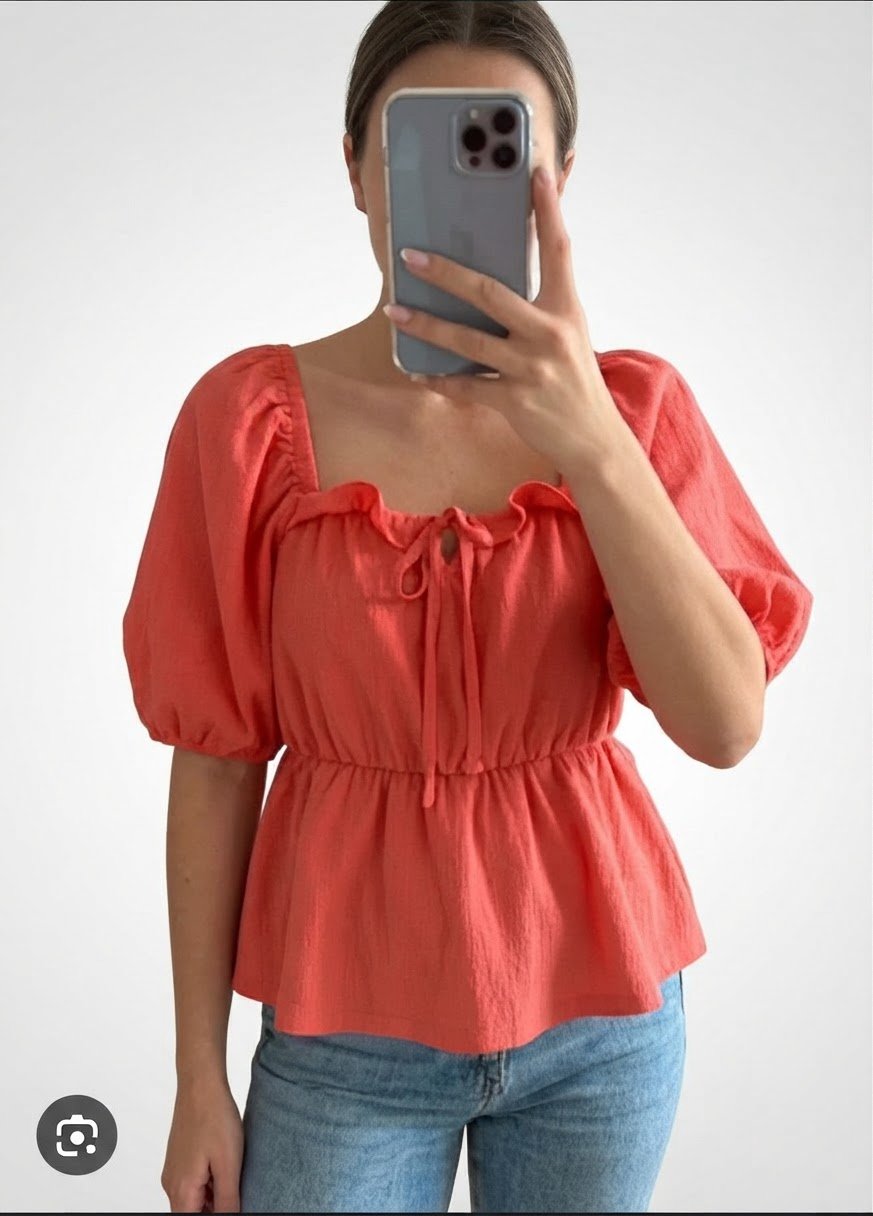 Chemise  à manches bouffantes et col carré de la marque Pep&Co