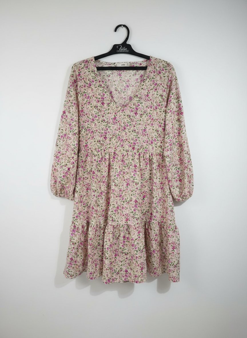 Robe fleurie jamais portée