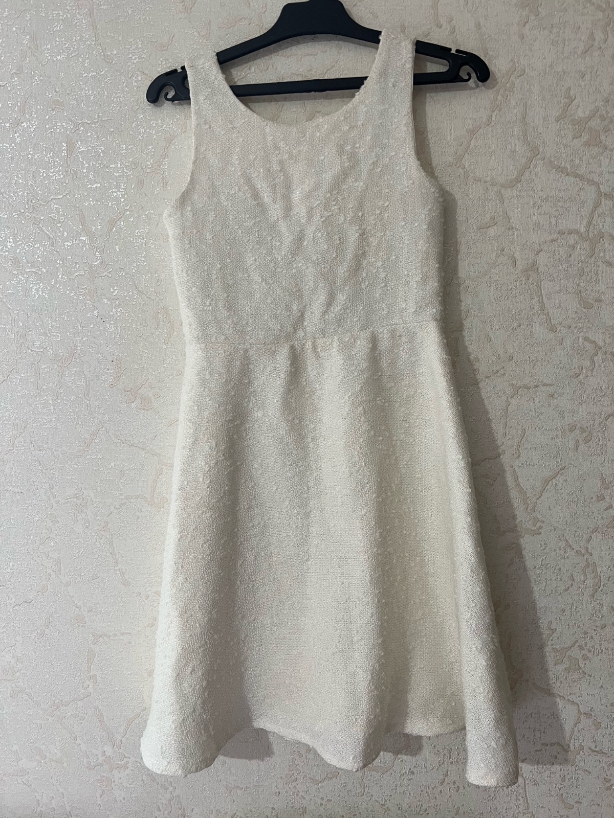 Très joli Robe fillette  jamais portée de la marque LCW