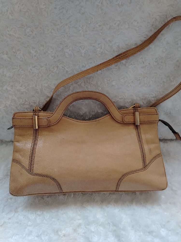 Magnifique sac à bondouliere ❤️ en cuir