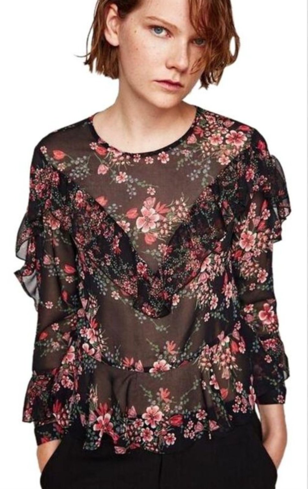 Magnifique blouse floral neuve