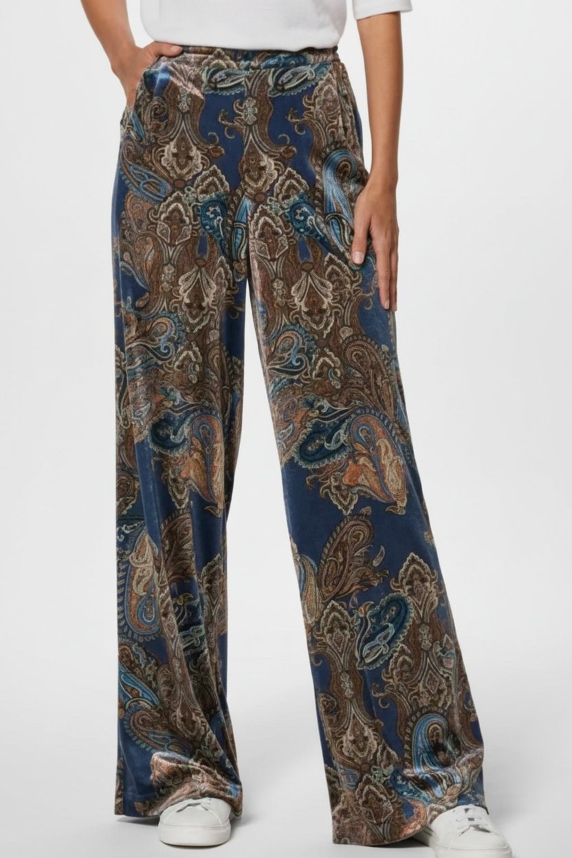 Joli pantalon pattes super larges 