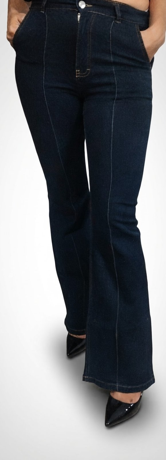 Magnifique pantalon en djean neuuuf