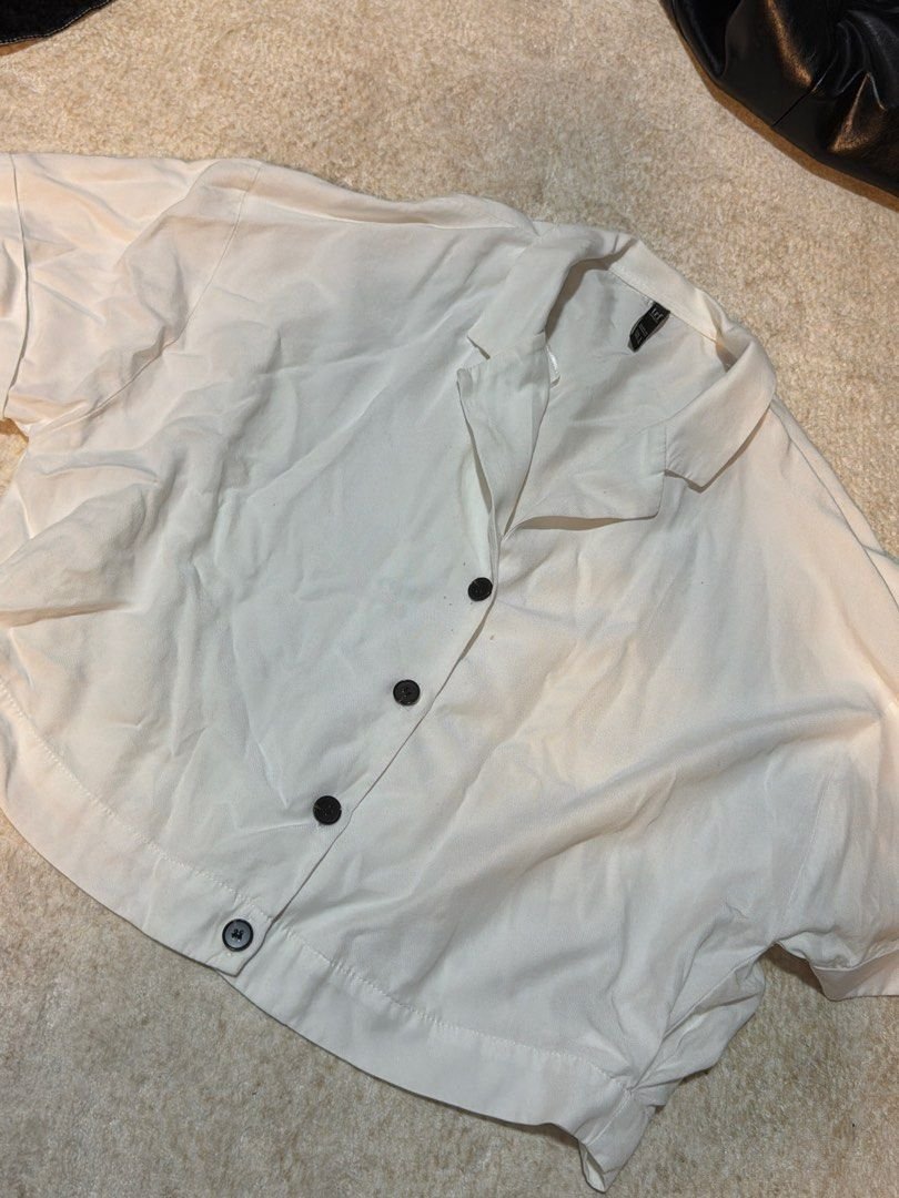 Jolie veste style chemise courte