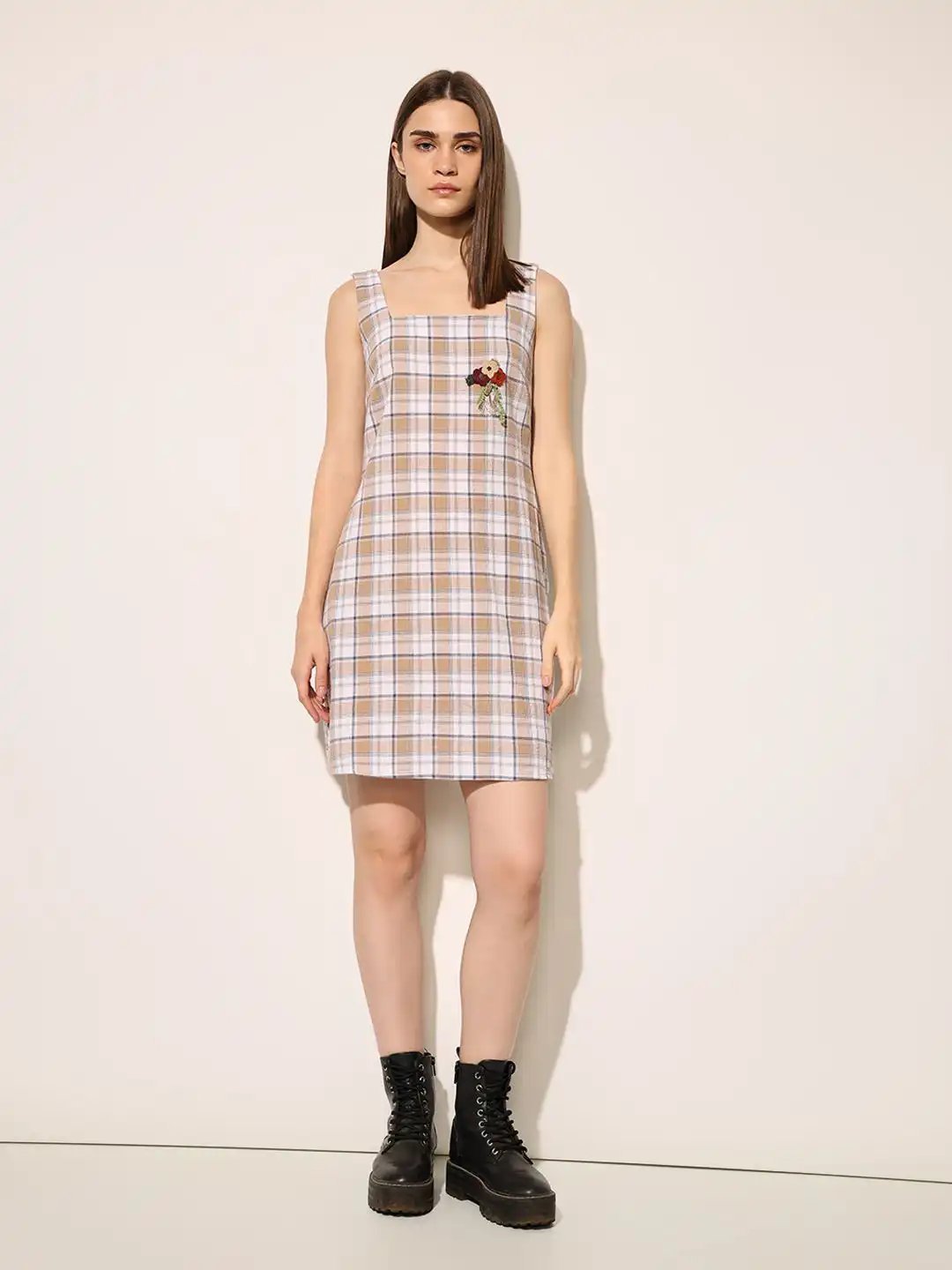 Magnifique robe à carreaux 65cm