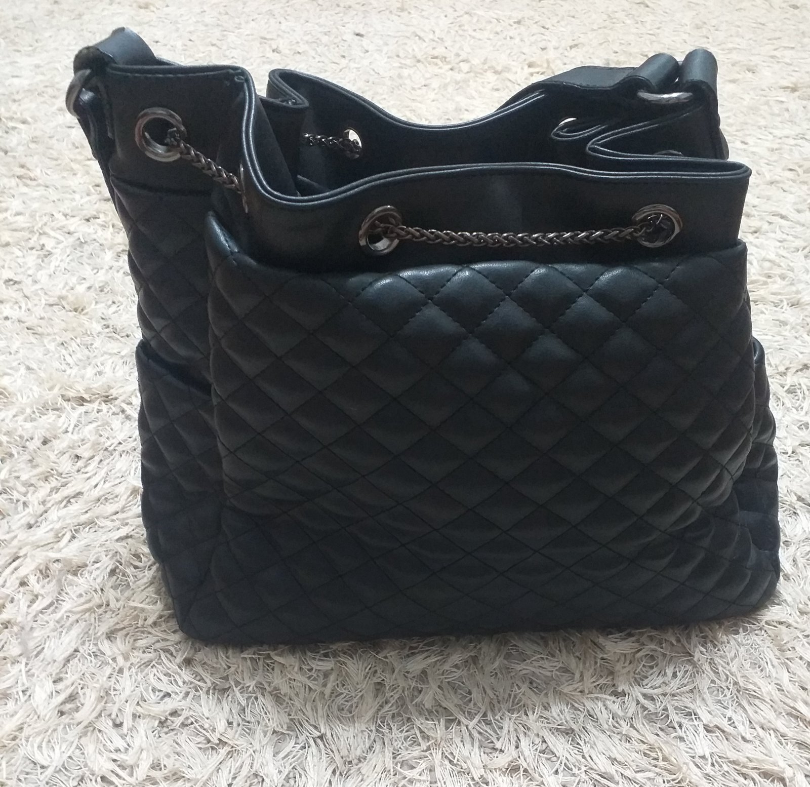 Poursuite à la Chanel 