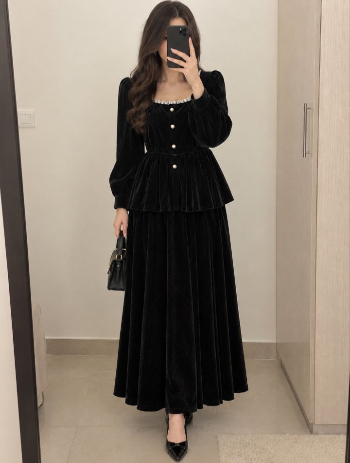 Ensemble noir en velours – Élégance et raffinement 🖤