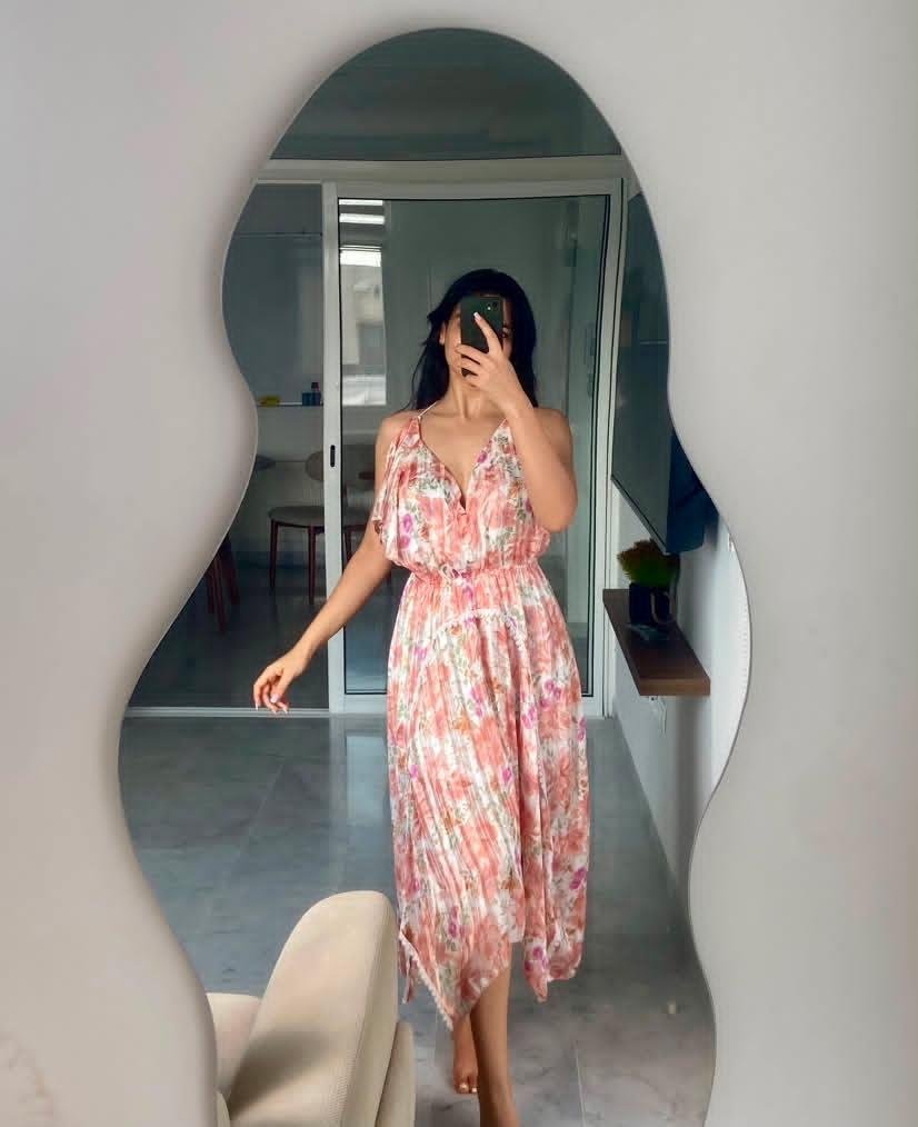 Jolie robe colorée ✨